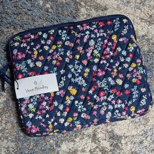Vera Bradley Blue Floral Tablet Sleeve
